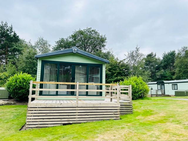 SOLD… Swift Chamonix 5 Pheasant Wood