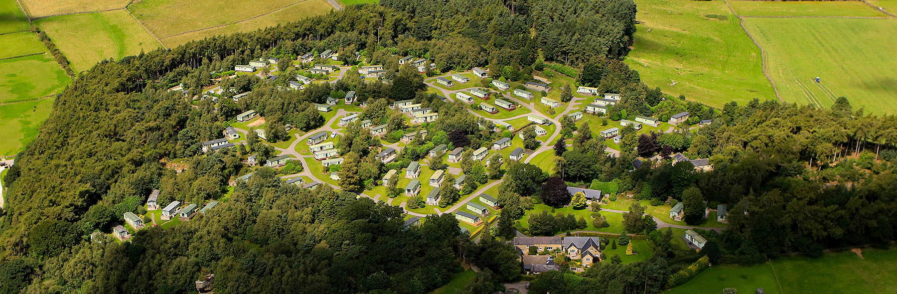 Luxury holiday caravans at Warren Forest Park